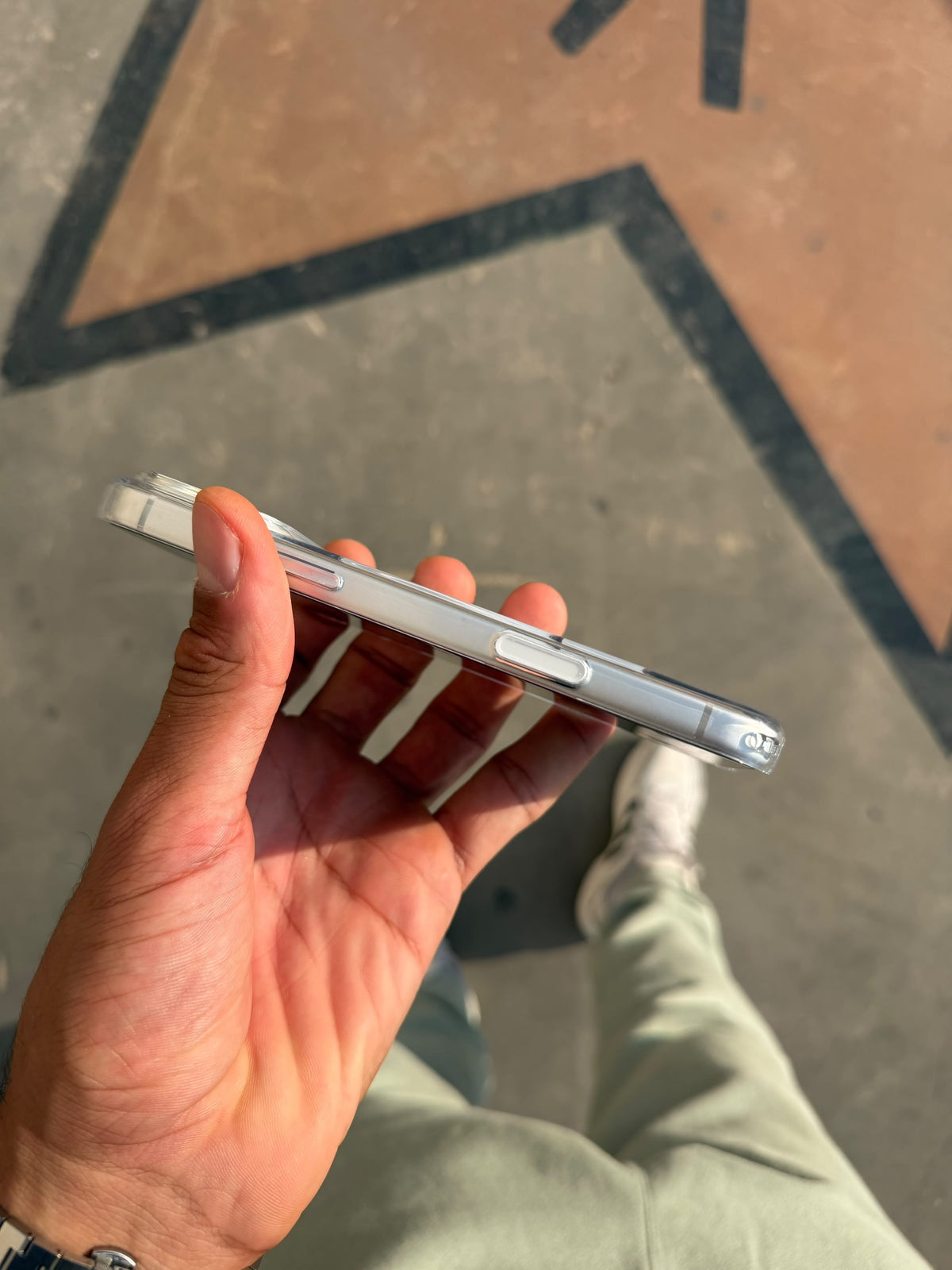 iPhone MagSafe Özellikli Şeffaf Telefon Kılıfı