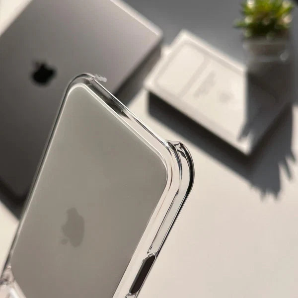 iPhone MagSafe Özellikli Telefon Kılıfı