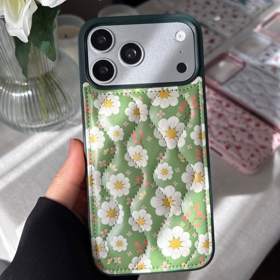 Papatya Desenli Puflu Telefon Kılıfı