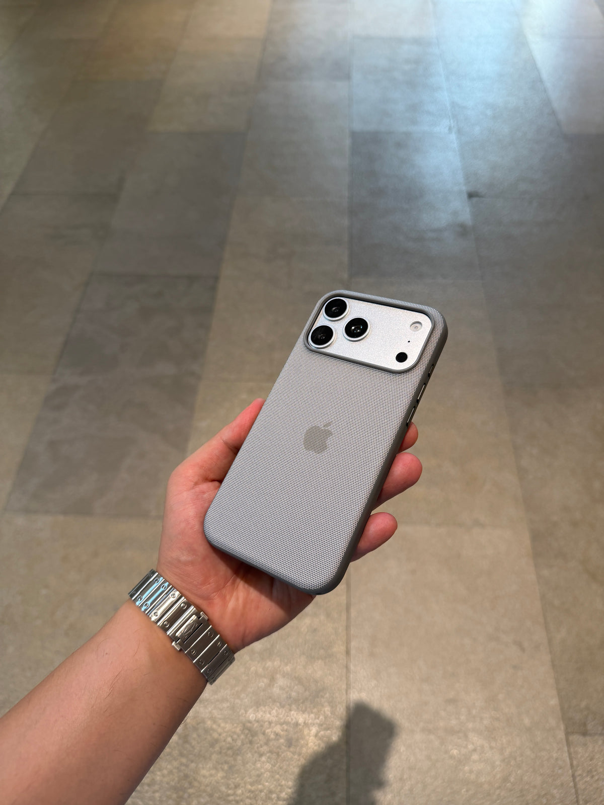 MagSafe Özellikli Premium Tech Dokuma Kılıf Vizon Grisi