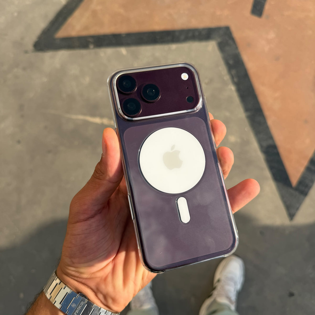 iPhone MagSafe Özellikli Şeffaf Telefon Kılıfı