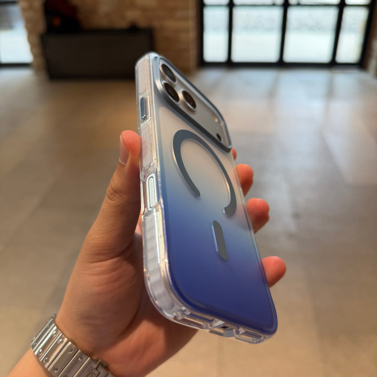 Aura MagSafe 18 Serisi Kılıf Mavi
