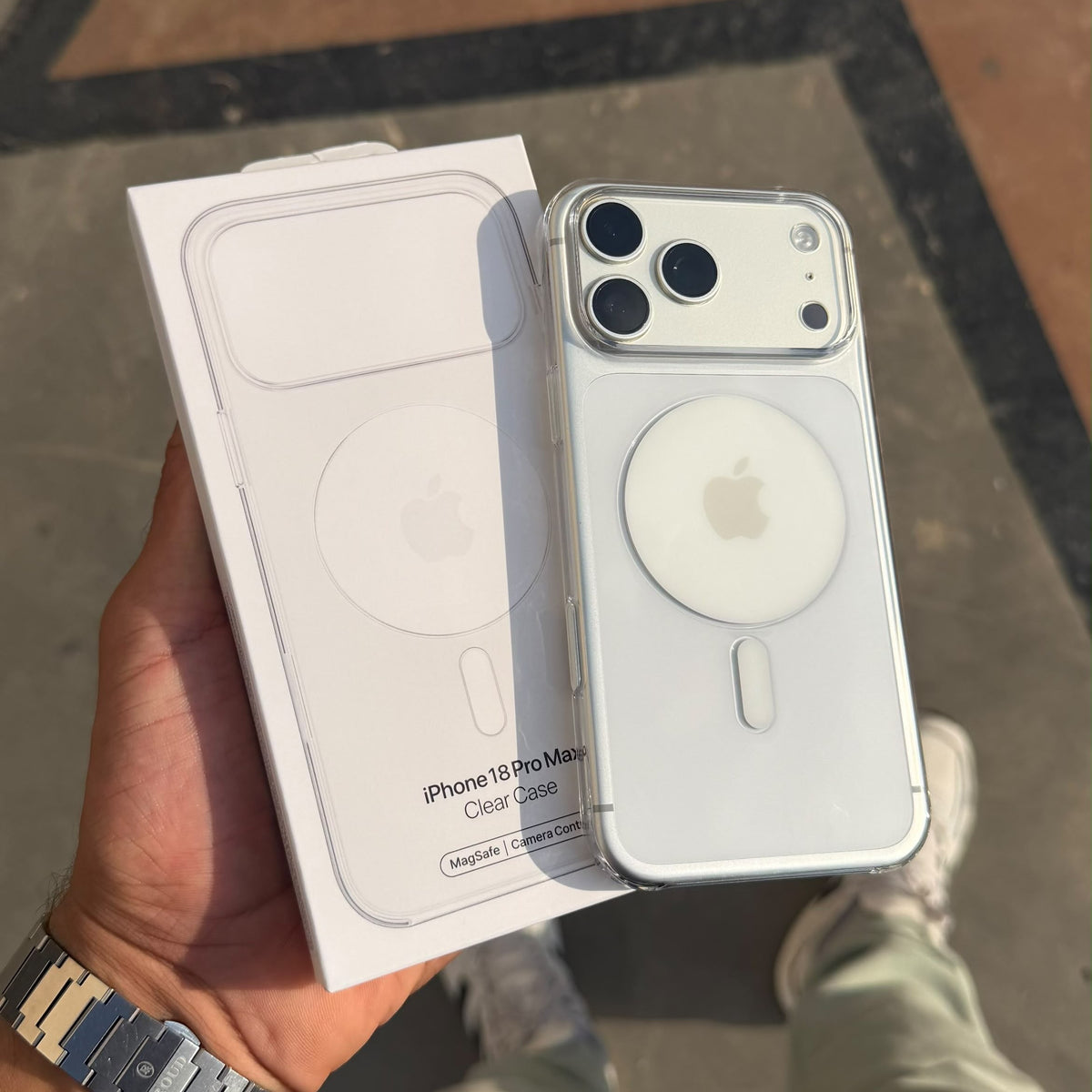 iPhone MagSafe Özellikli Şeffaf Telefon Kılıfı