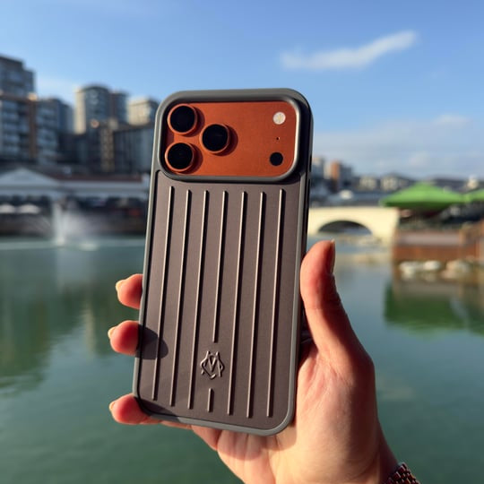 Rimowa İphone Telefon Kılıfı
