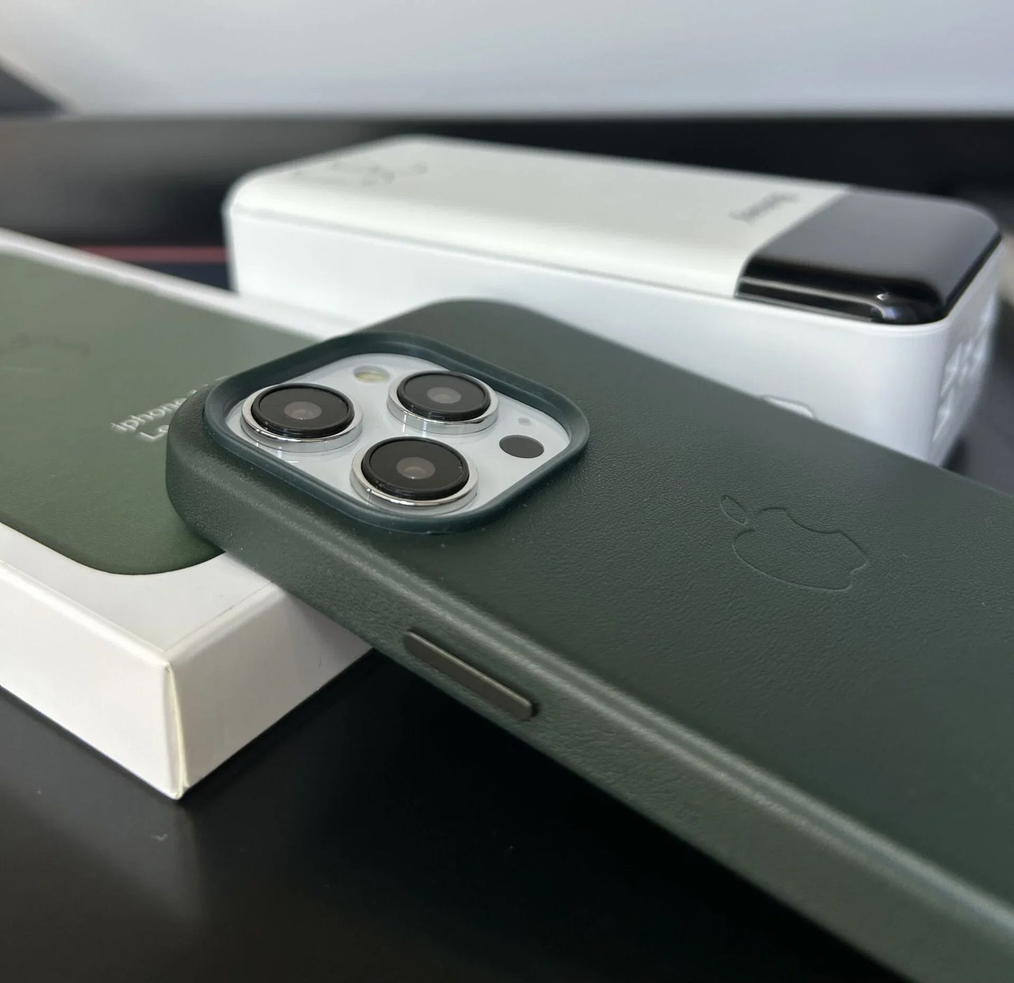 Apple MagSafe Özellikli Deri Kılıf - Kaktüs