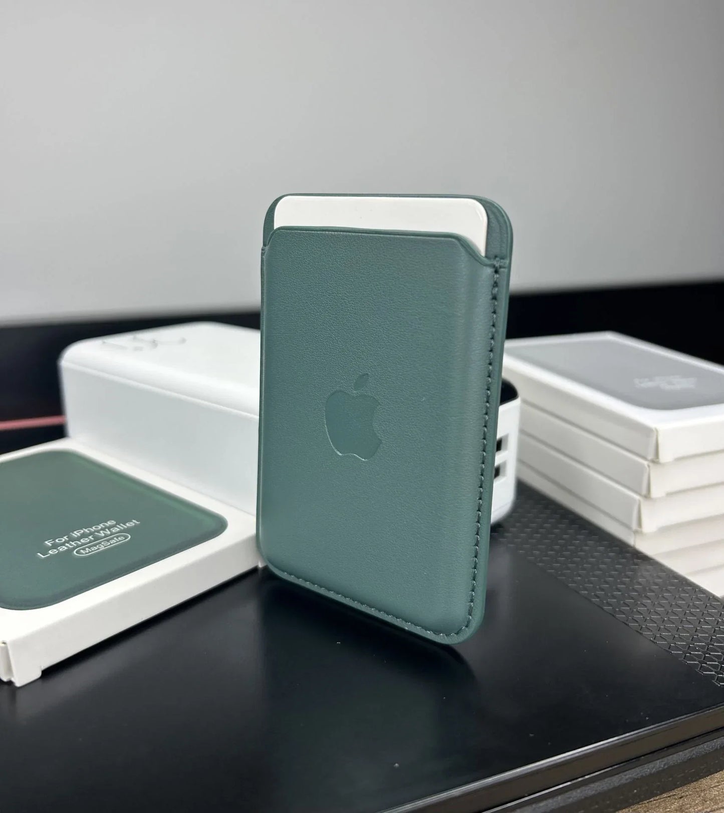 MagSafe Özellikli Deri Cüzdan Kaktüs